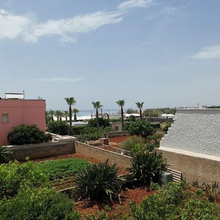 Apartamento Casa Tramonto Vista Mare Marina Di Pescoluse Exterior foto